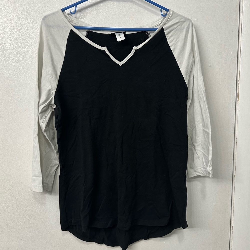 ‼️Black and White Raglan Shirt 3/4 sleeves